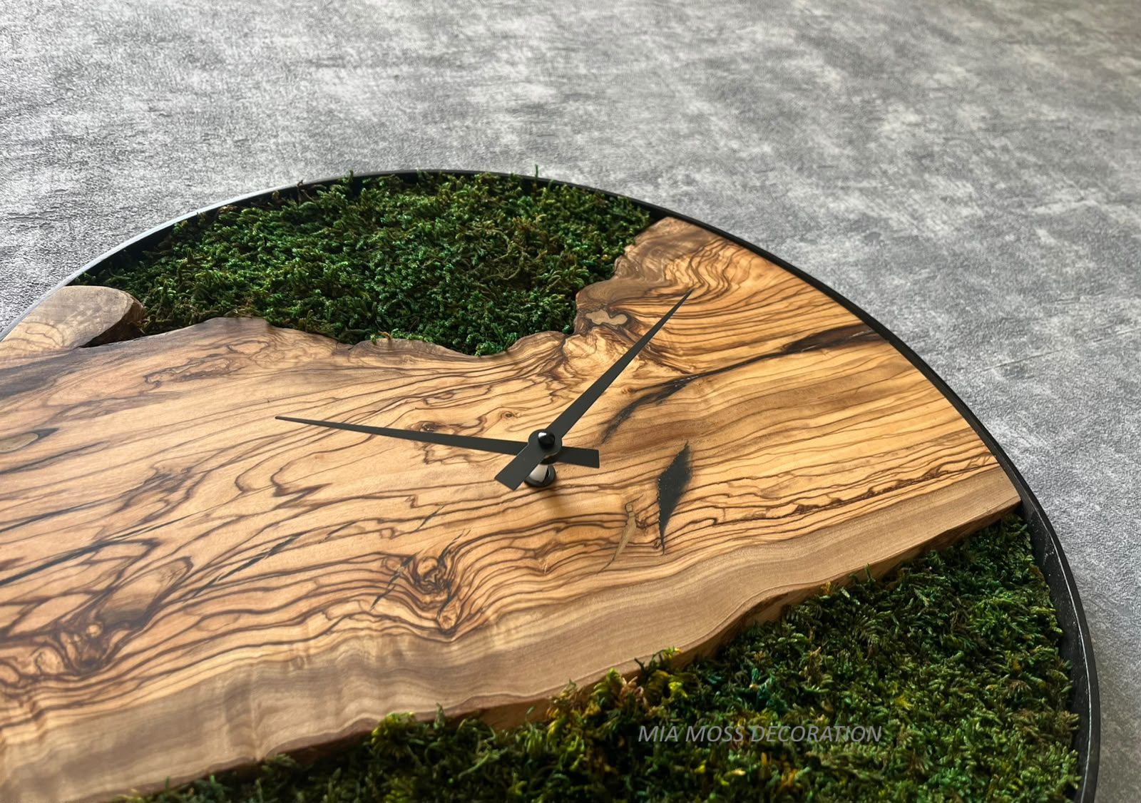ORIGINÁLNÍ MECHOVÉ HODINY Ø 40CM oliva - Image 4